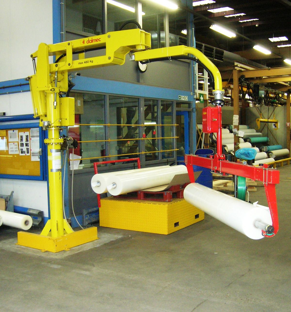 Dalmec UK Manipulator with forks for rolls