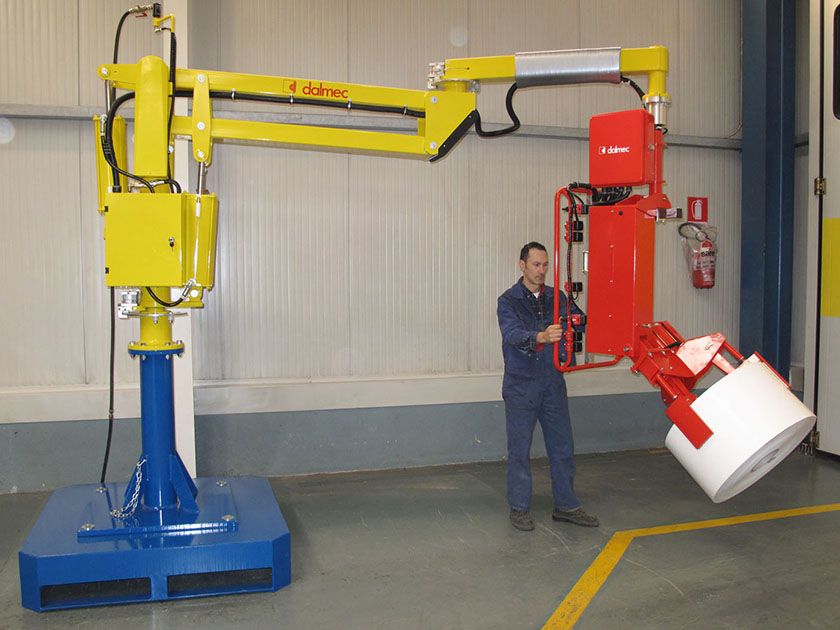 Dalmec UK Manipulator zeroing weight, column mounted, for handling reels