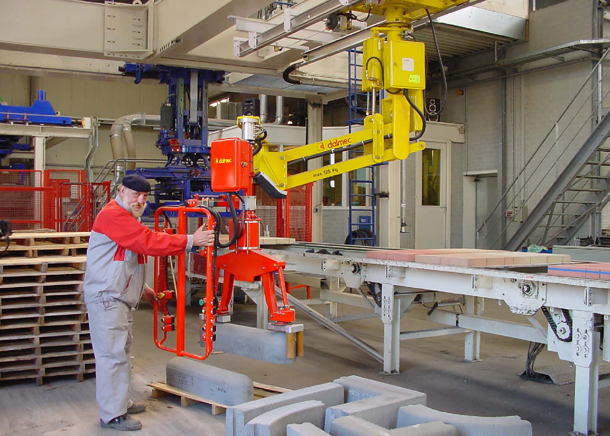 Industrial Manipulator for Cement Products