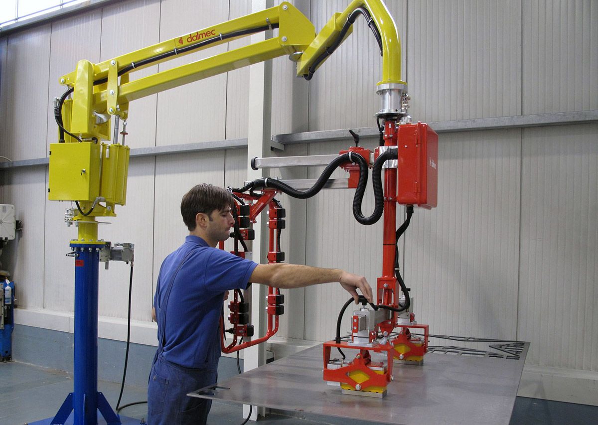 Sheet Metal – Electro-Permanent Magnet Lifter for Laser Cutting